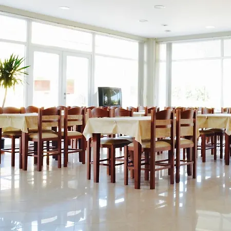 Toronto Hotel *